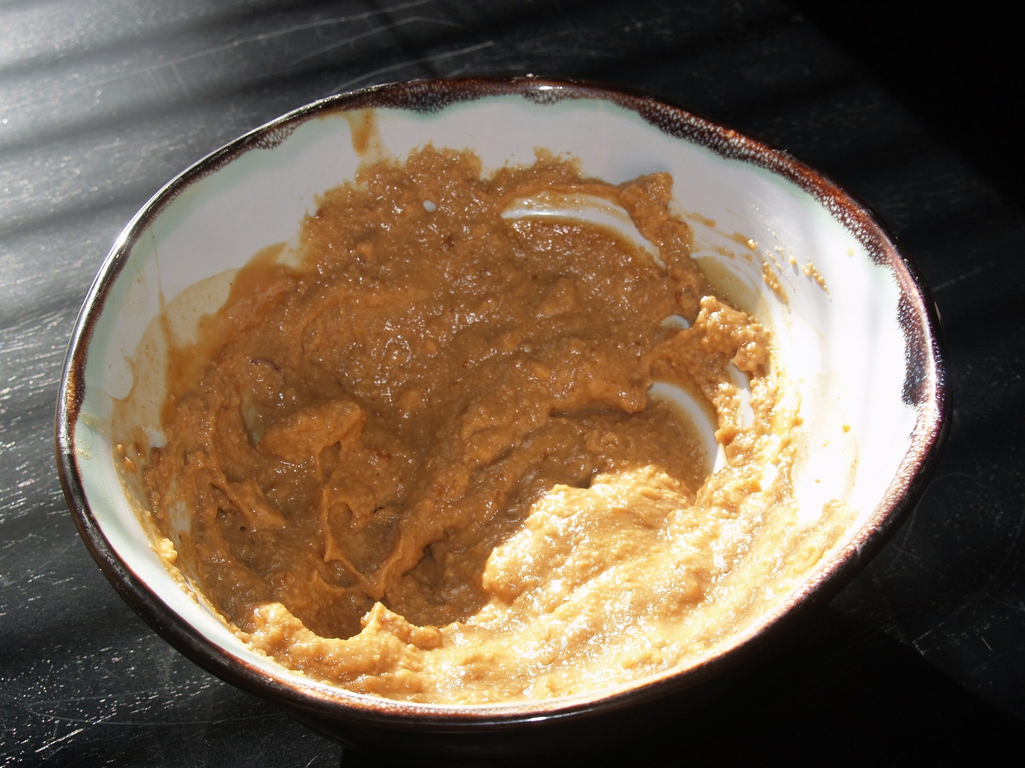 Salsa de cacahuetes con proteínas añadidas