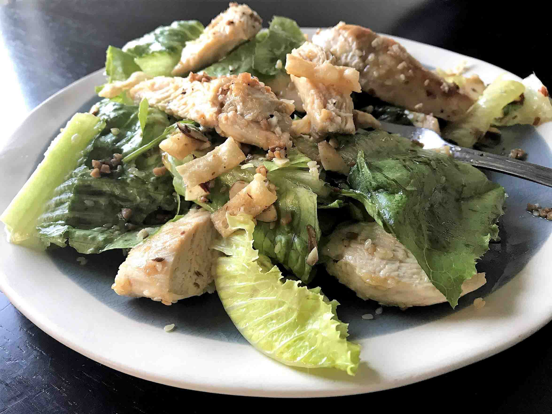 Easy Copycat Panera Asian Sesame Salad With Chicken, สลัดงาเอเชียไก่