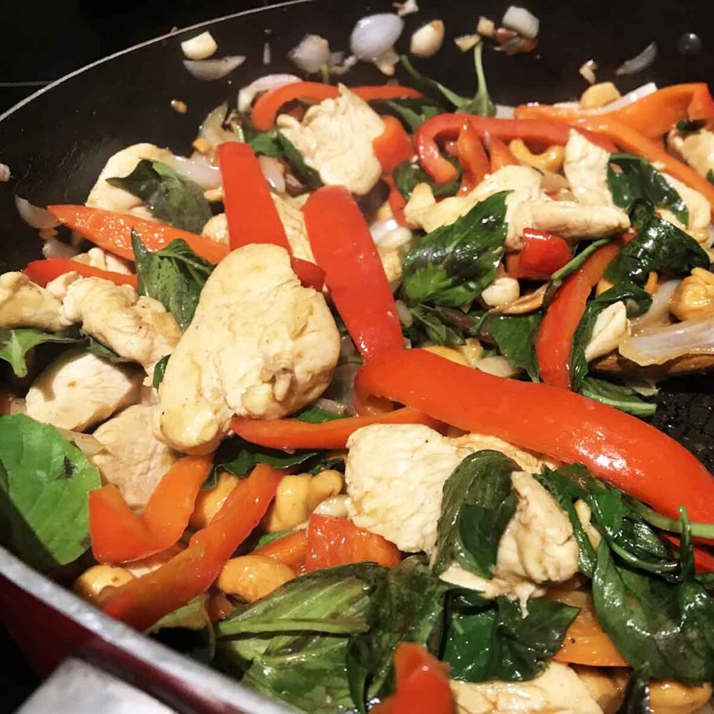 Copycat Pei Wei Thai Basil Cashew Chicken Recipe Featured Image