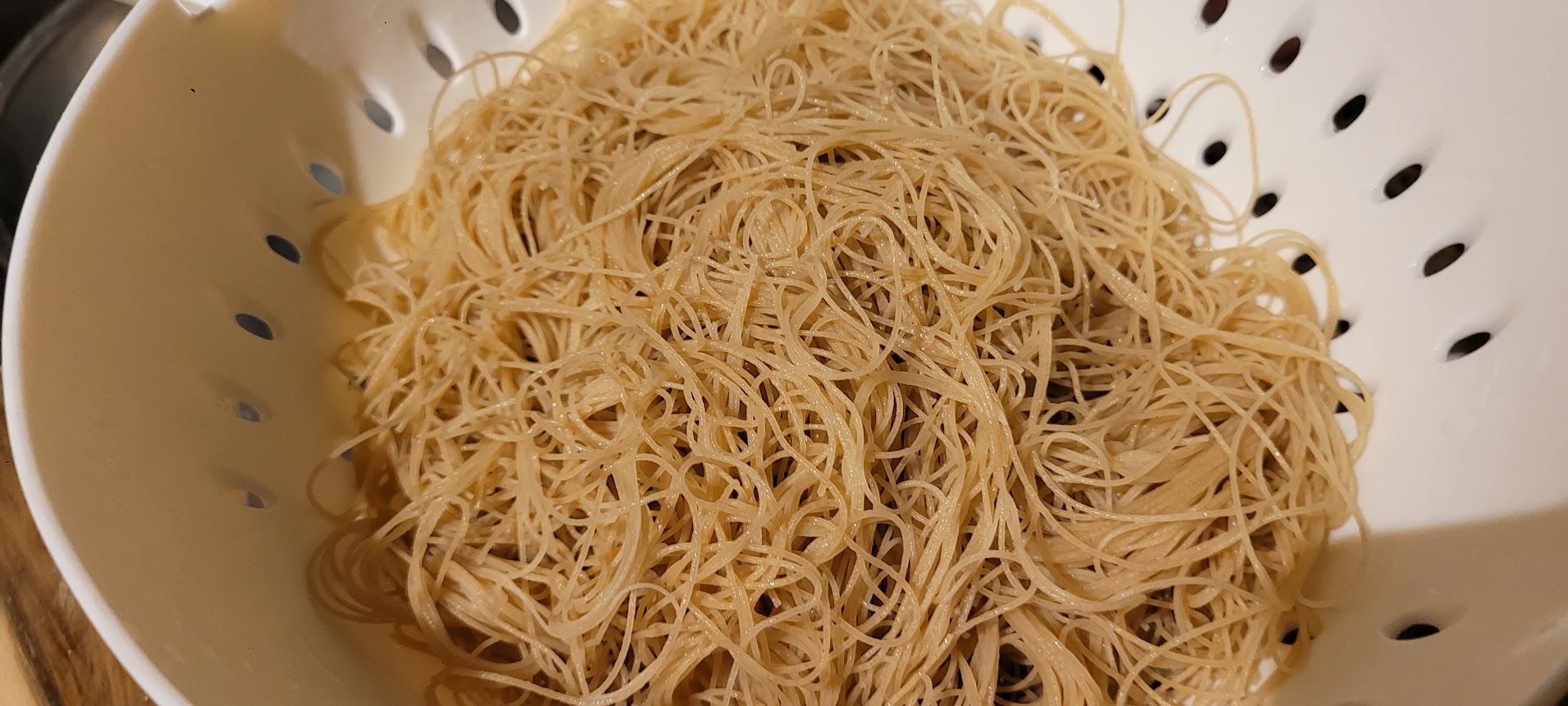 Moms-Thai-Chicken-Noodle-Recipe-Straining-the-Noodles