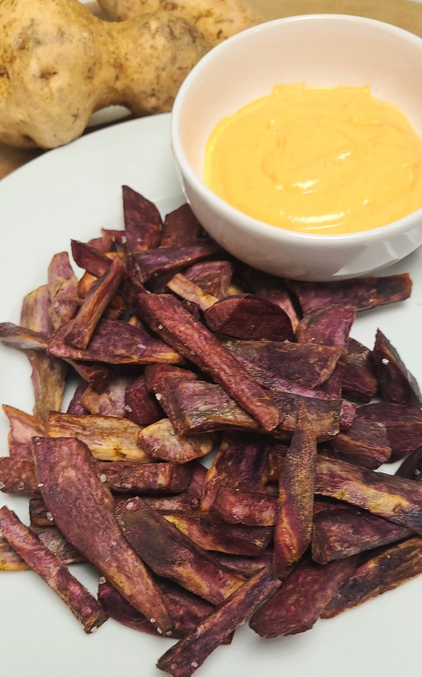 Purple sweet potatoes air fryer with sriracha mayo dipping