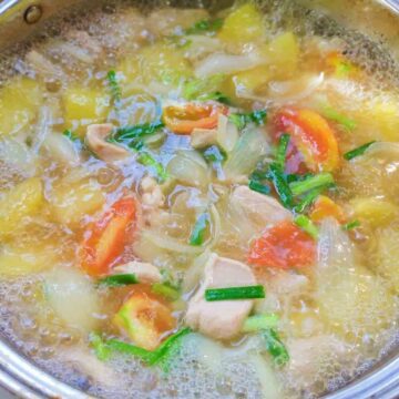 Thai Mom's Easy Boiled Potato Soup with Chicken Breast Recipe Featured Image